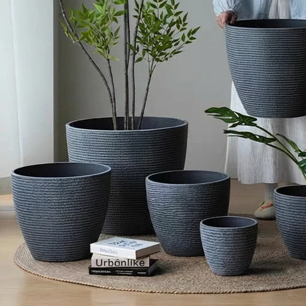Cloudstone Classic Egg Planter - Medium - Image 4