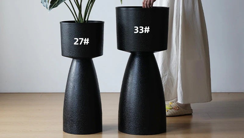 Tall Tora Pot with Base - Large - Image 7
